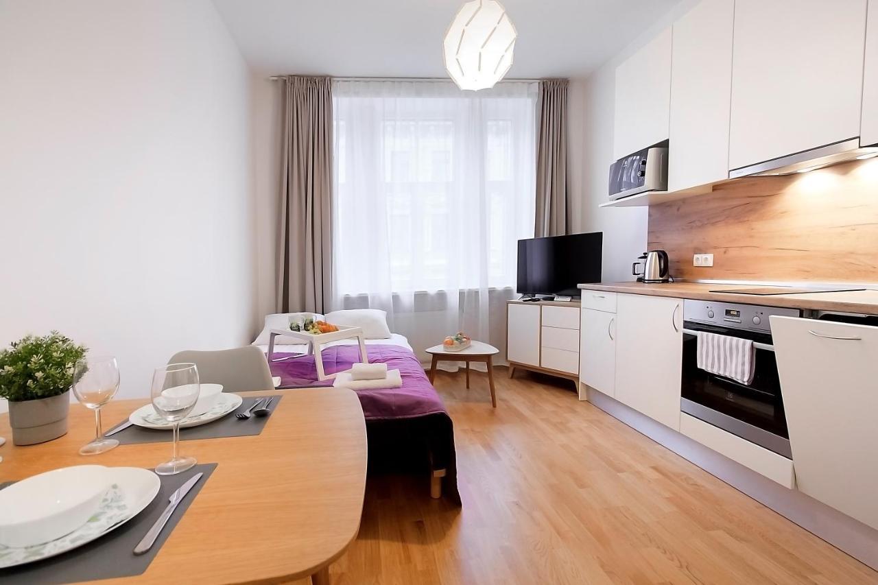 Residential Barona Apartments In Riga Centre Екстер'єр фото