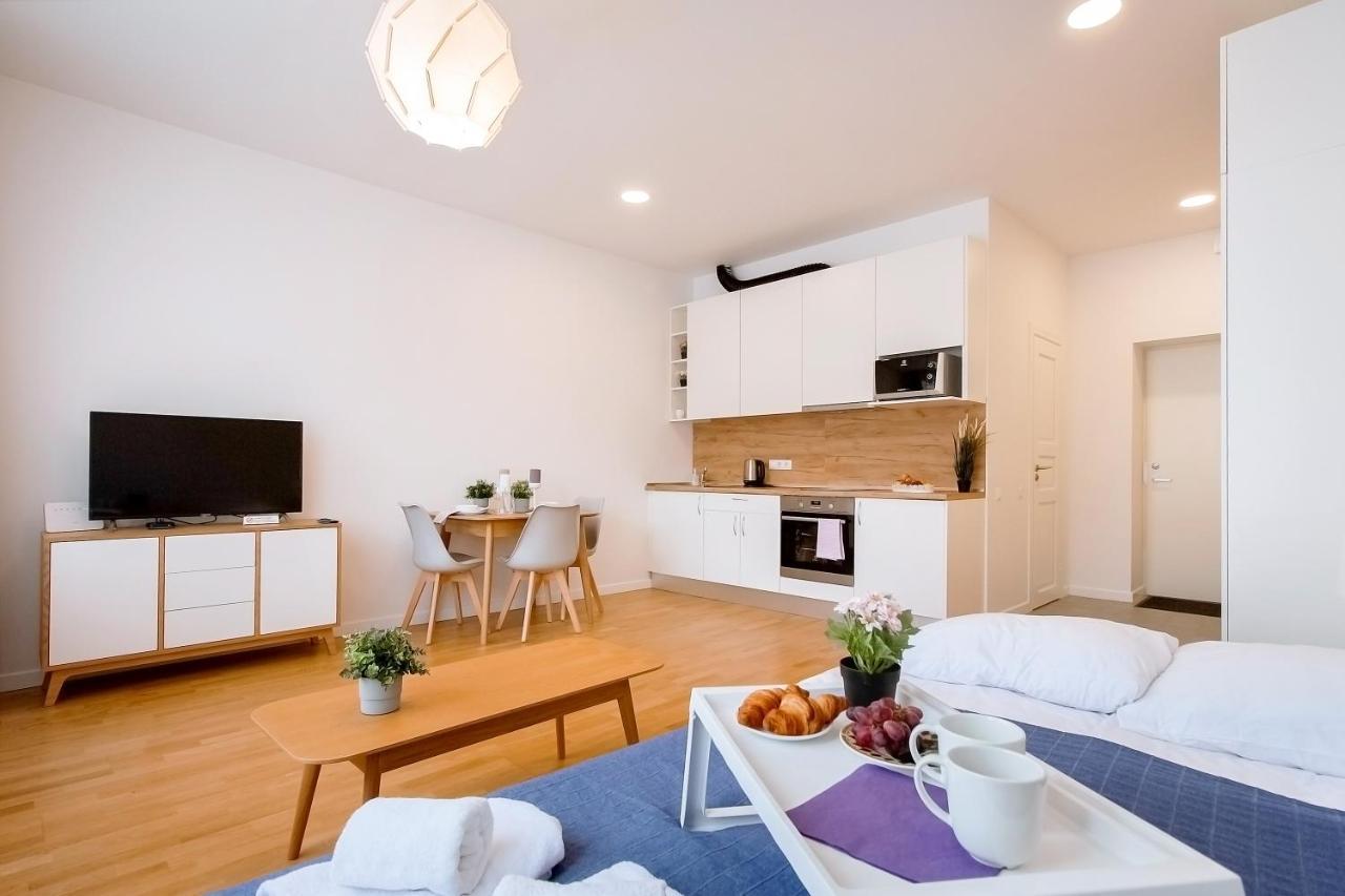 Residential Barona Apartments In Riga Centre Екстер'єр фото